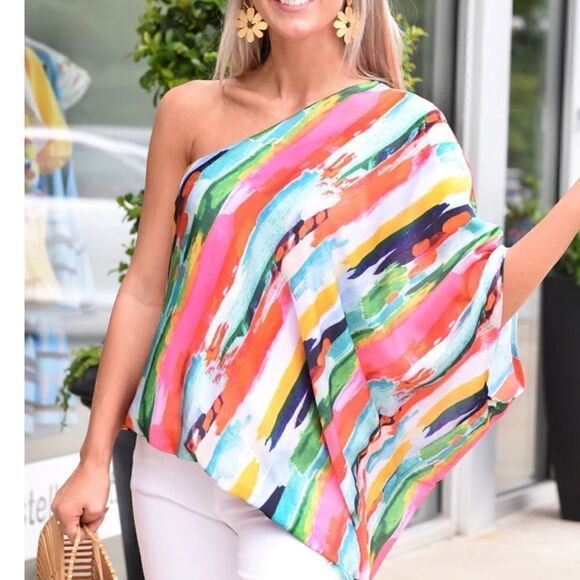 Judith March Tops - Judith March Multicolor one sleeve blouse with blouson waist. Size Lg